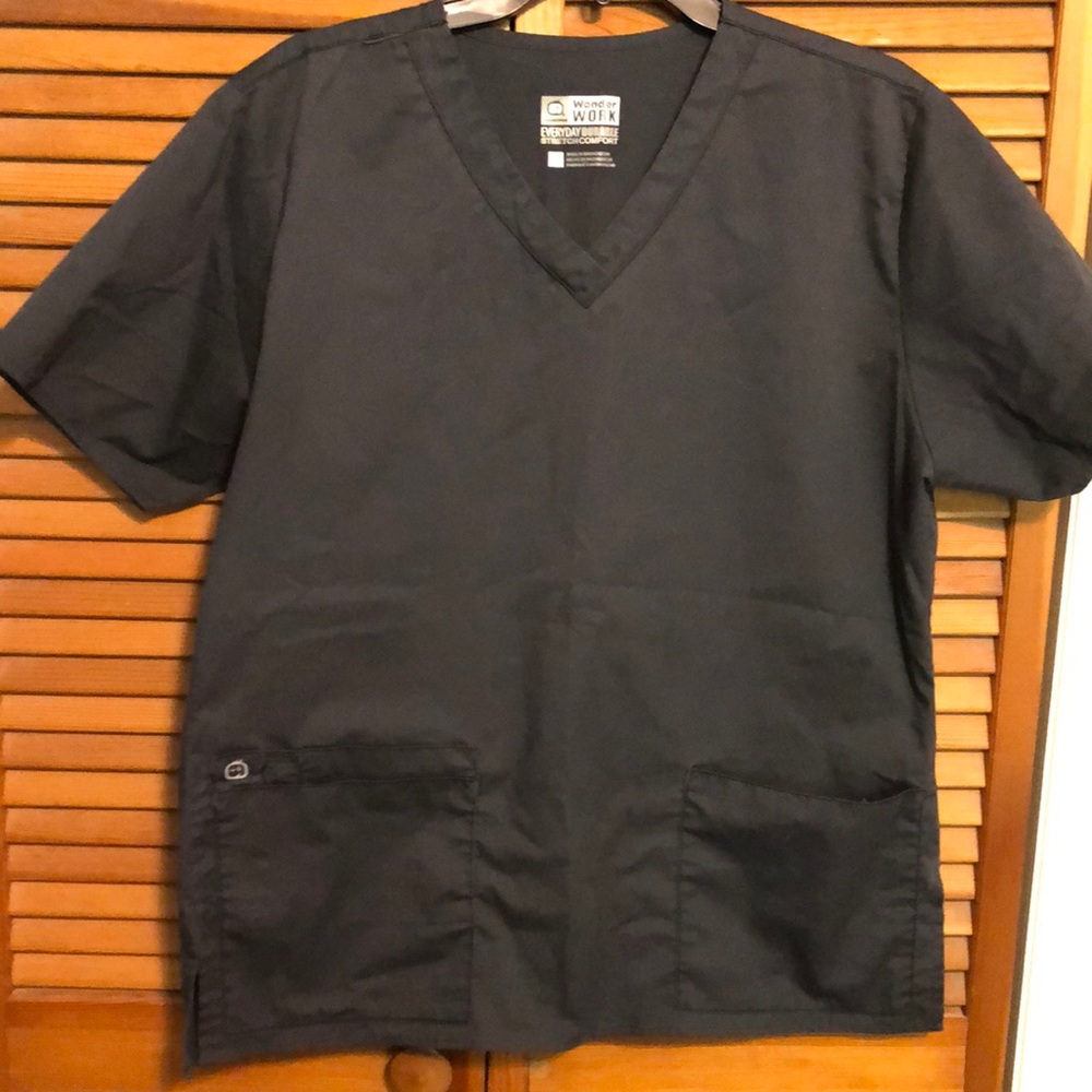 Wonderwink Wonderwork scrub top Pewter size medium